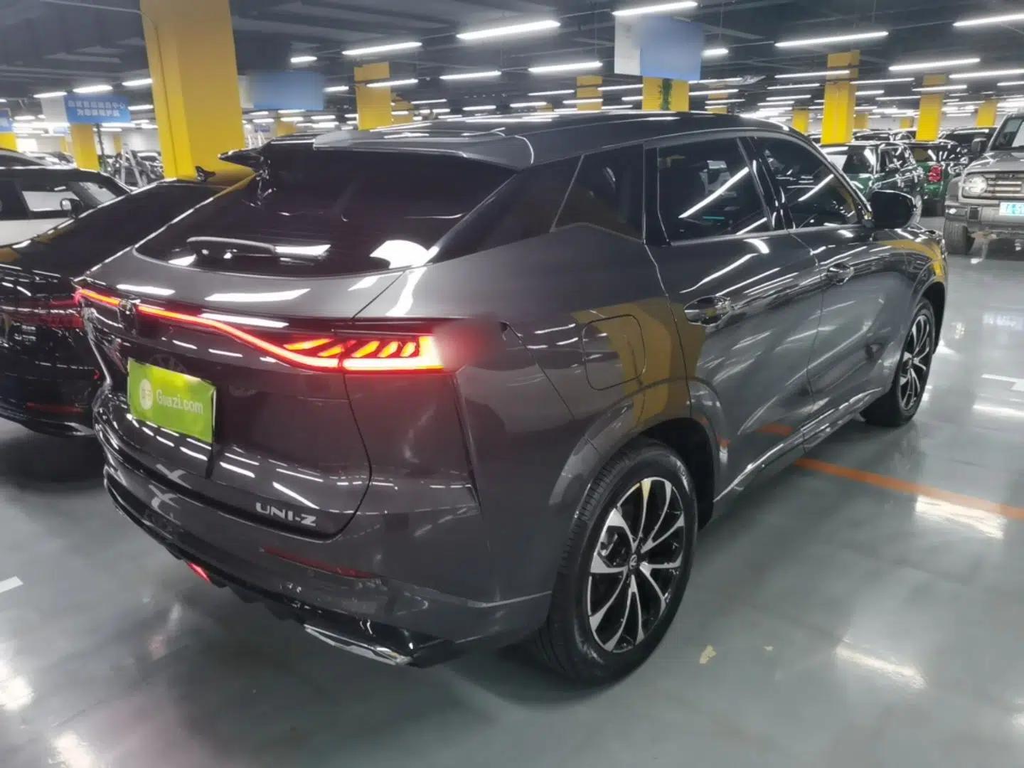 CHANGAN UNI-Z New Energy 2024 Blue Whale Smart Electric iDD 125km Beyond Edition — миниатюра 6
