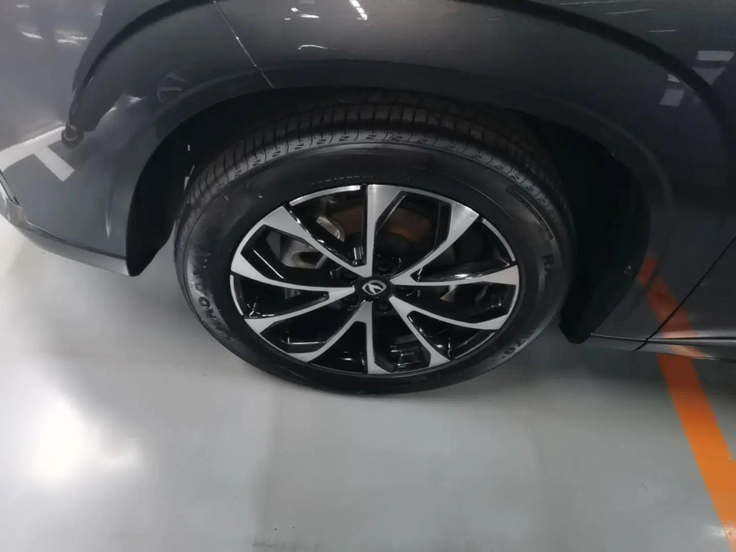 CHANGAN UNI-Z New Energy 2024 Blue Whale Smart Electric iDD 125km Beyond Edition — миниатюра 10