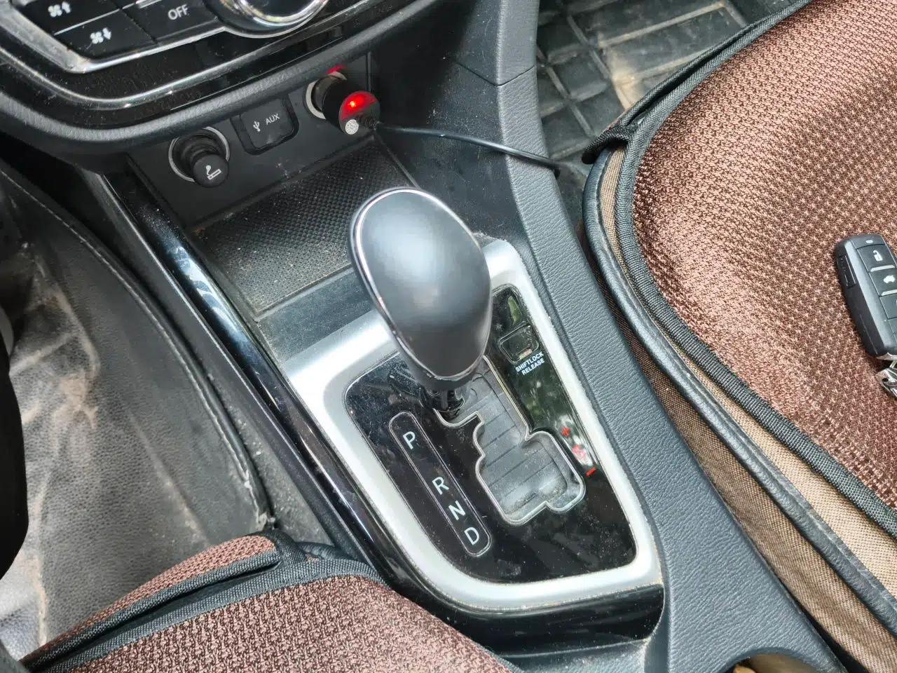 CHANGAN Alsvin V7 2015 1.6L Automatic Enjoyment Model China V Standard — миниатюра 14