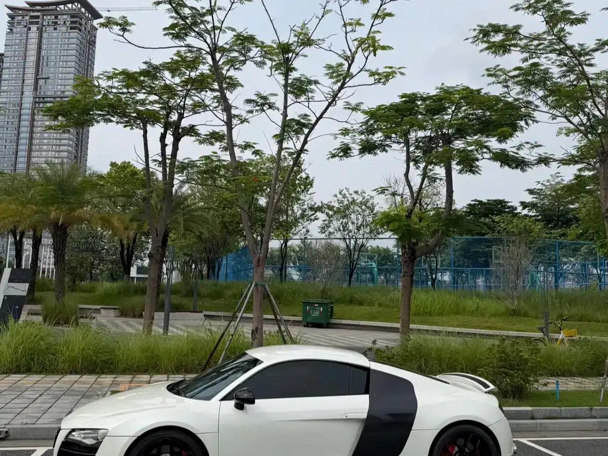 Audi R8 2007 4.2 FSI quattro — миниатюра 2