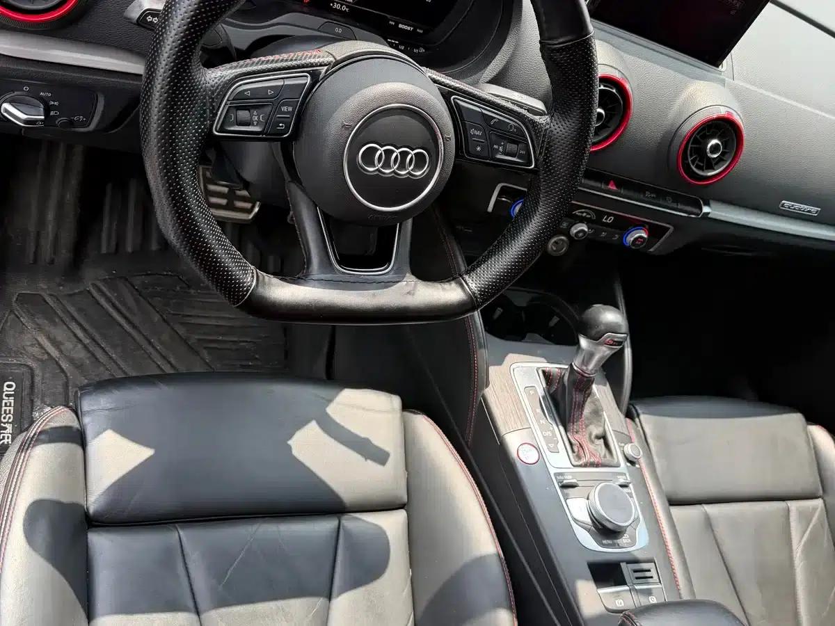 Audi S3 2017 Facelift S3 2.0T Limousine — миниатюра 5