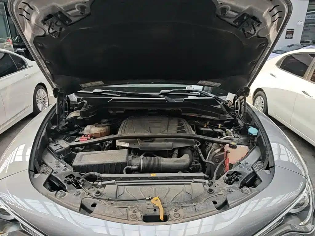 2017 Stelvio 2.0T 200HP Luxury Edition — миниатюра 20