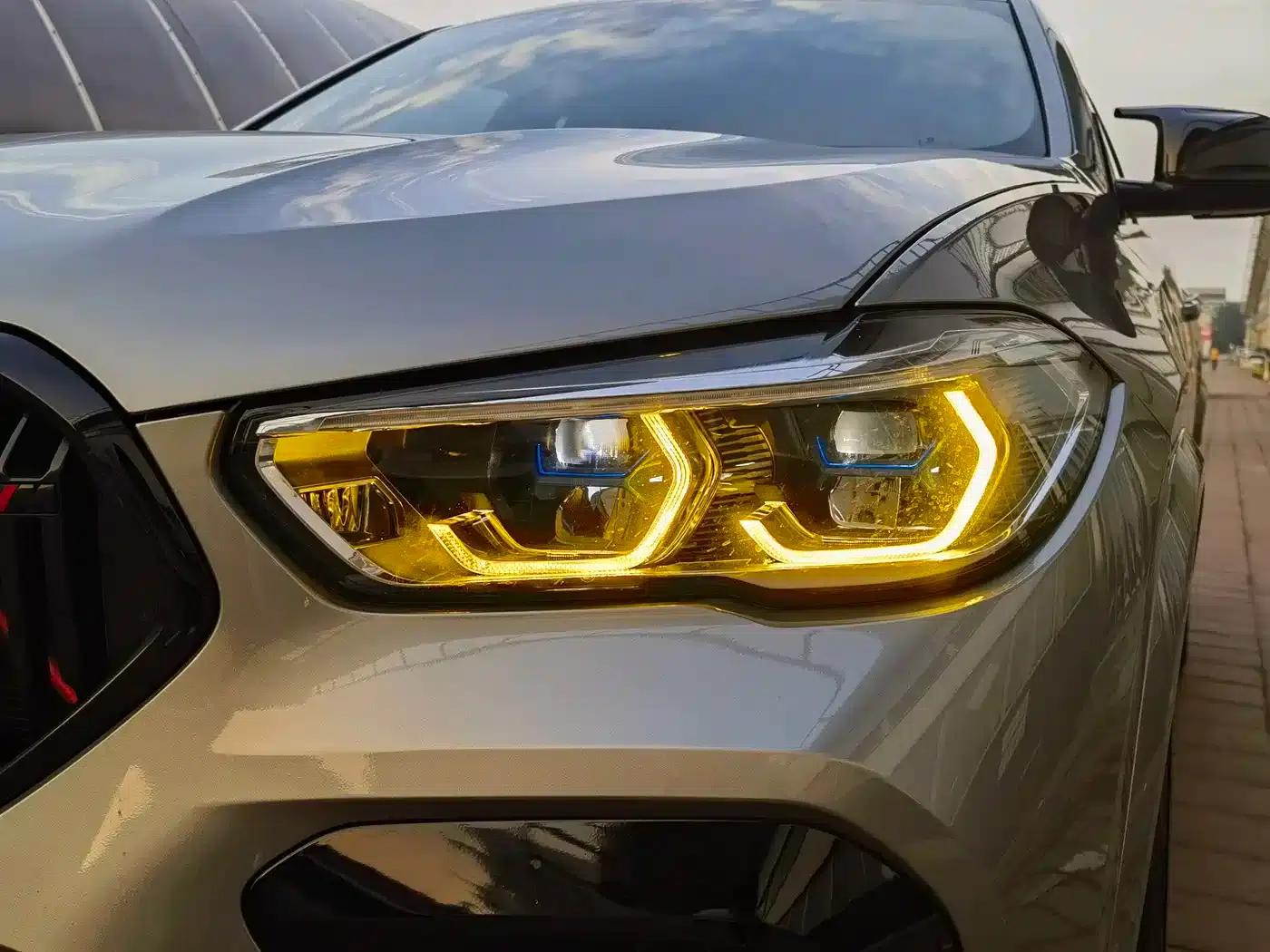 2022 BMW X6 M — миниатюра 17