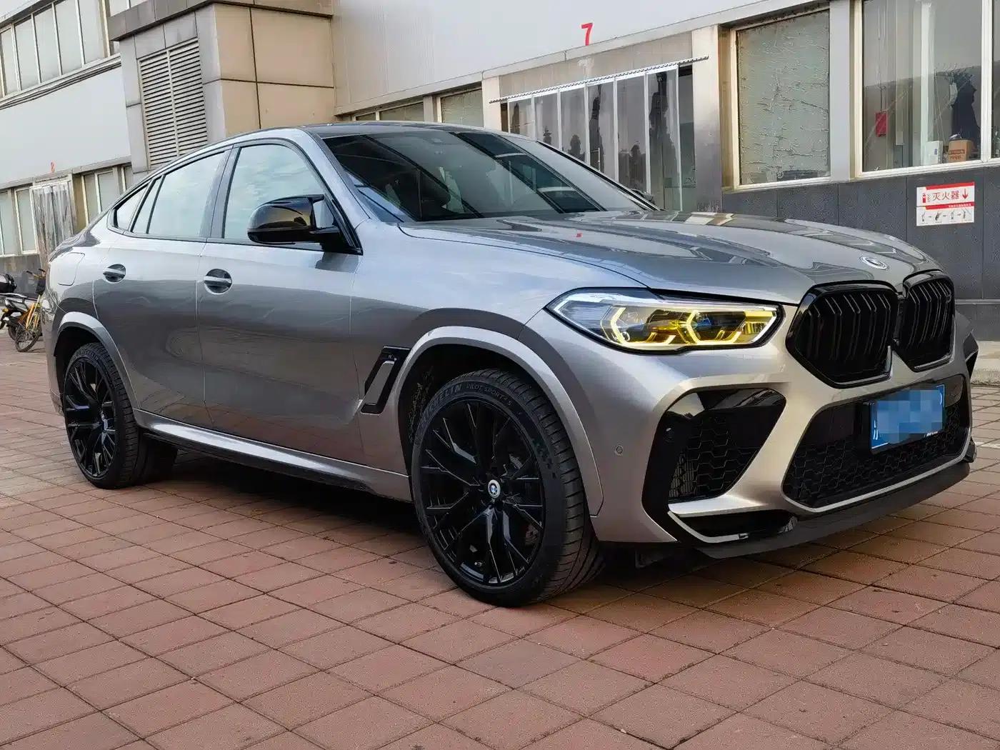 2022 BMW X6 M — миниатюра 3