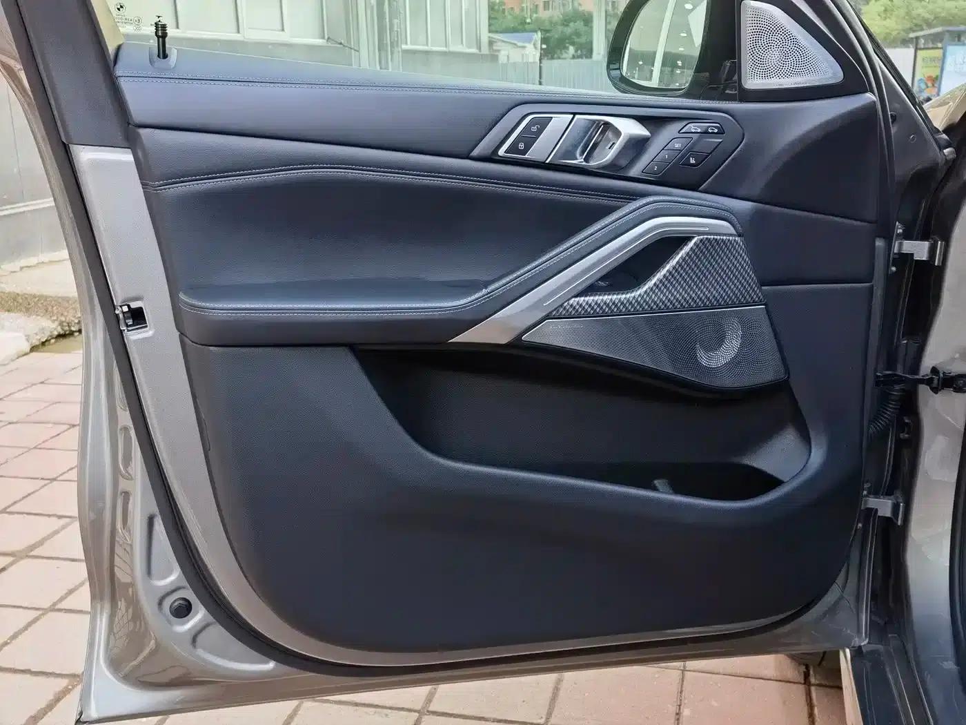 2022 BMW X6 M — миниатюра 4