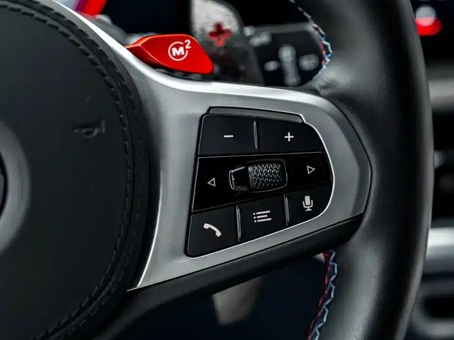 BMW XM 2023 50e — миниатюра 9