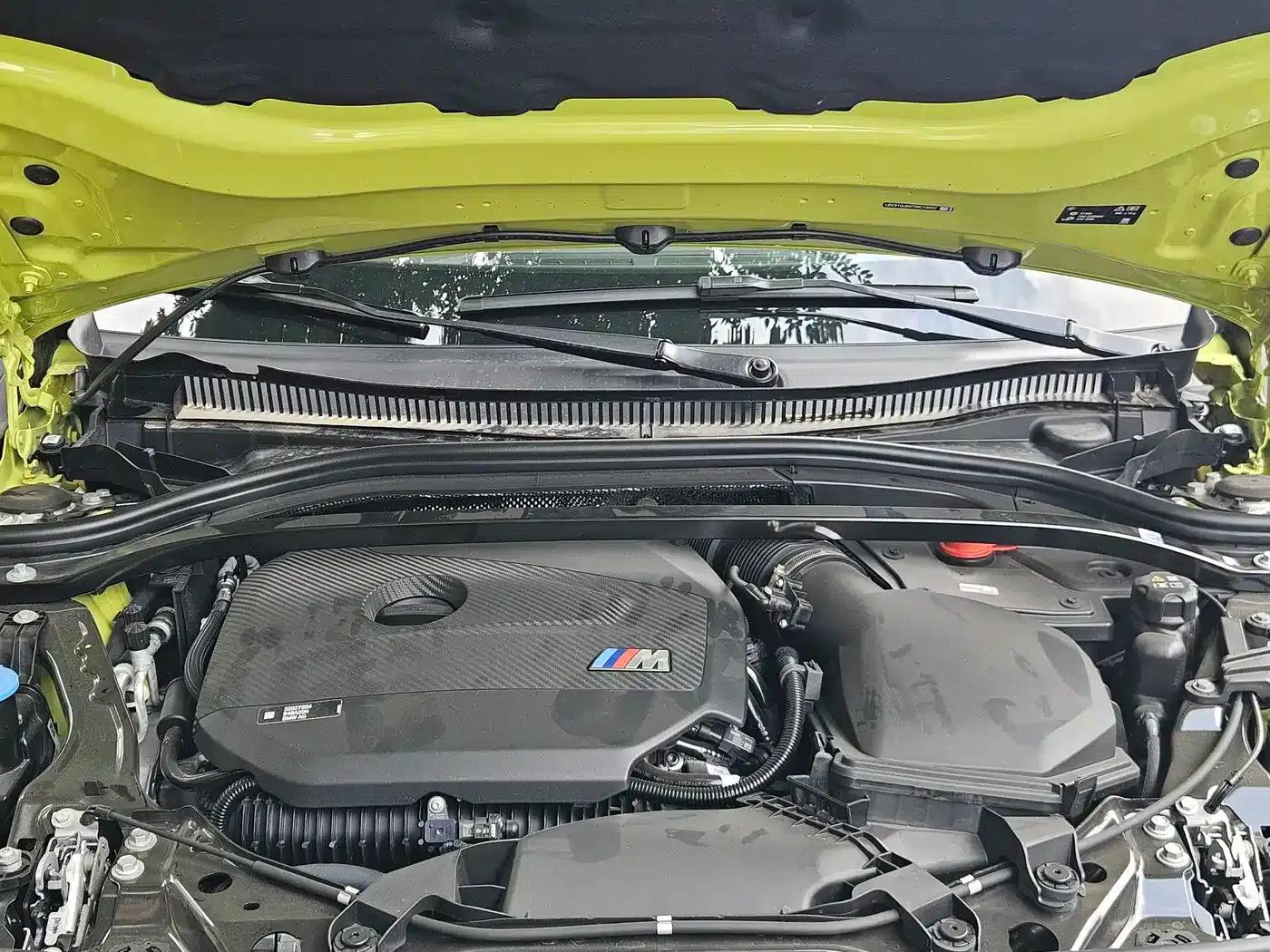 2025 BMW M235L — миниатюра 22