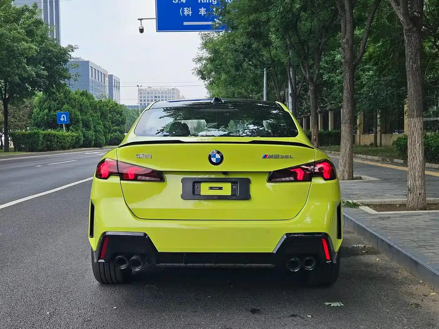 2025 BMW M235L — миниатюра 5
