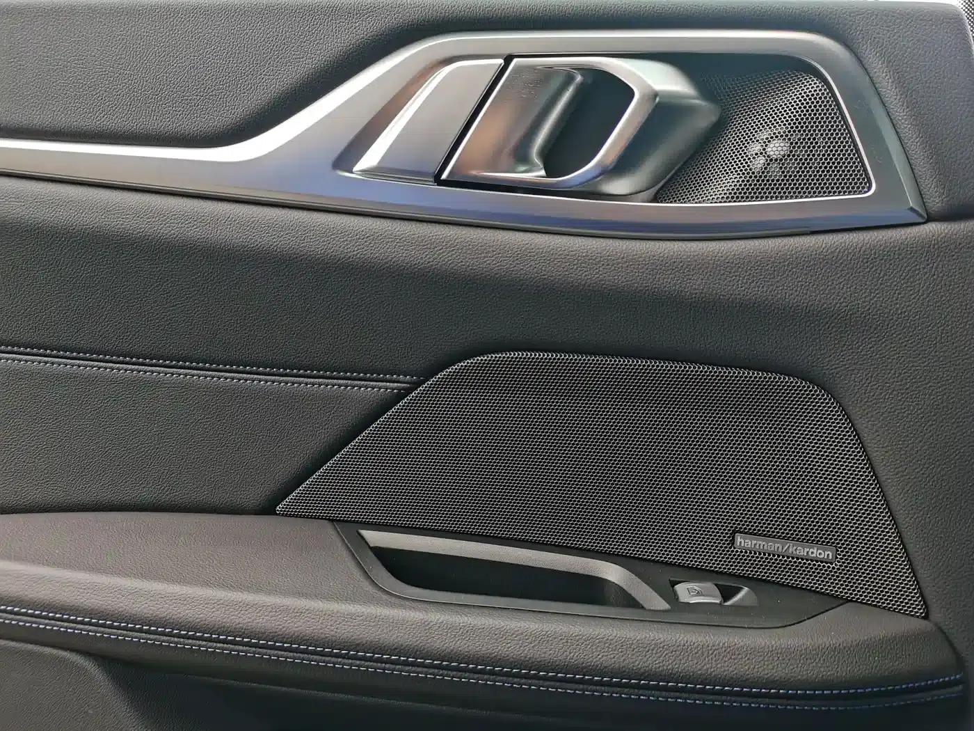 BMW i4 2022 M50 — миниатюра 24