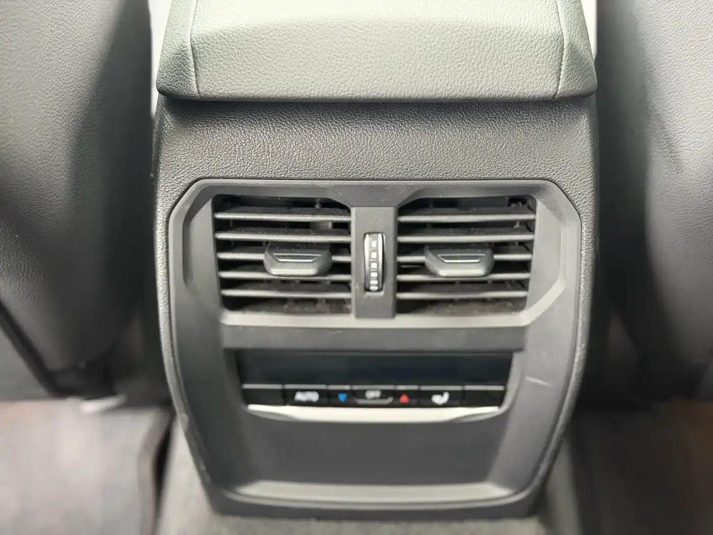 BMW i4 2022 eDrive40 — миниатюра 14