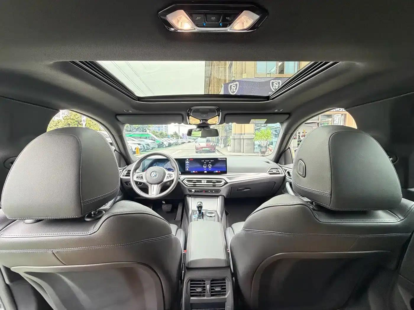 BMW i4 2022 eDrive40 — миниатюра 8