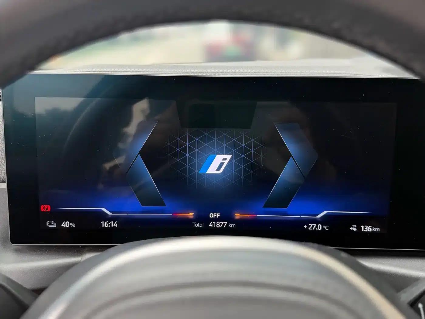 BMW i4 2022 eDrive40 — миниатюра 10