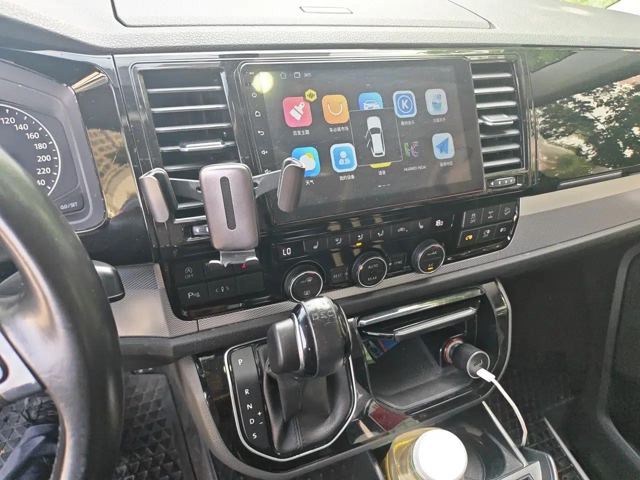 Volkswagen Multivan Volkswagen 2017 Multivan, 2.0T gasoline, automatic transmission, seven seats, four-wheel drive, with a differential lock. — миниатюра 13
