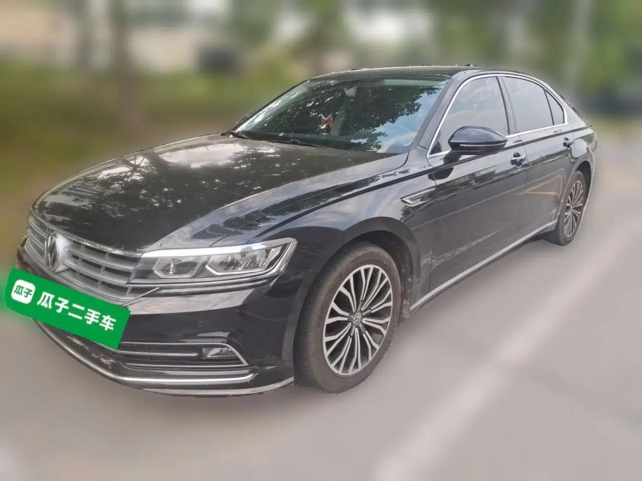Volkswagen Phideon 2018 380TSI Two-Wheel Drive Business Edition — миниатюра 1