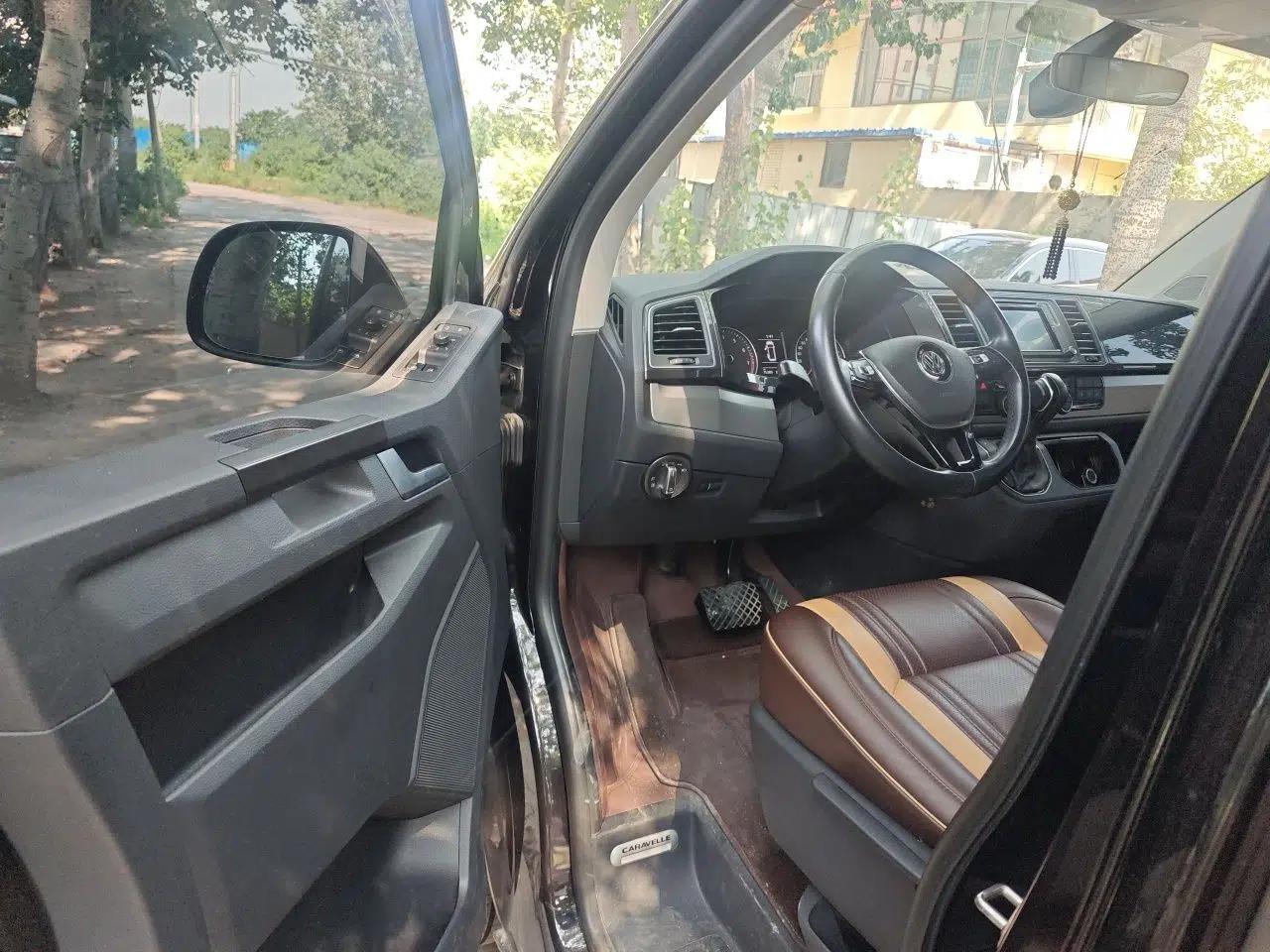 Volkswagen Caravelle 2019 2.0 TSI Four-Wheel Drive Luxury Edition 7 Seats — миниатюра 16