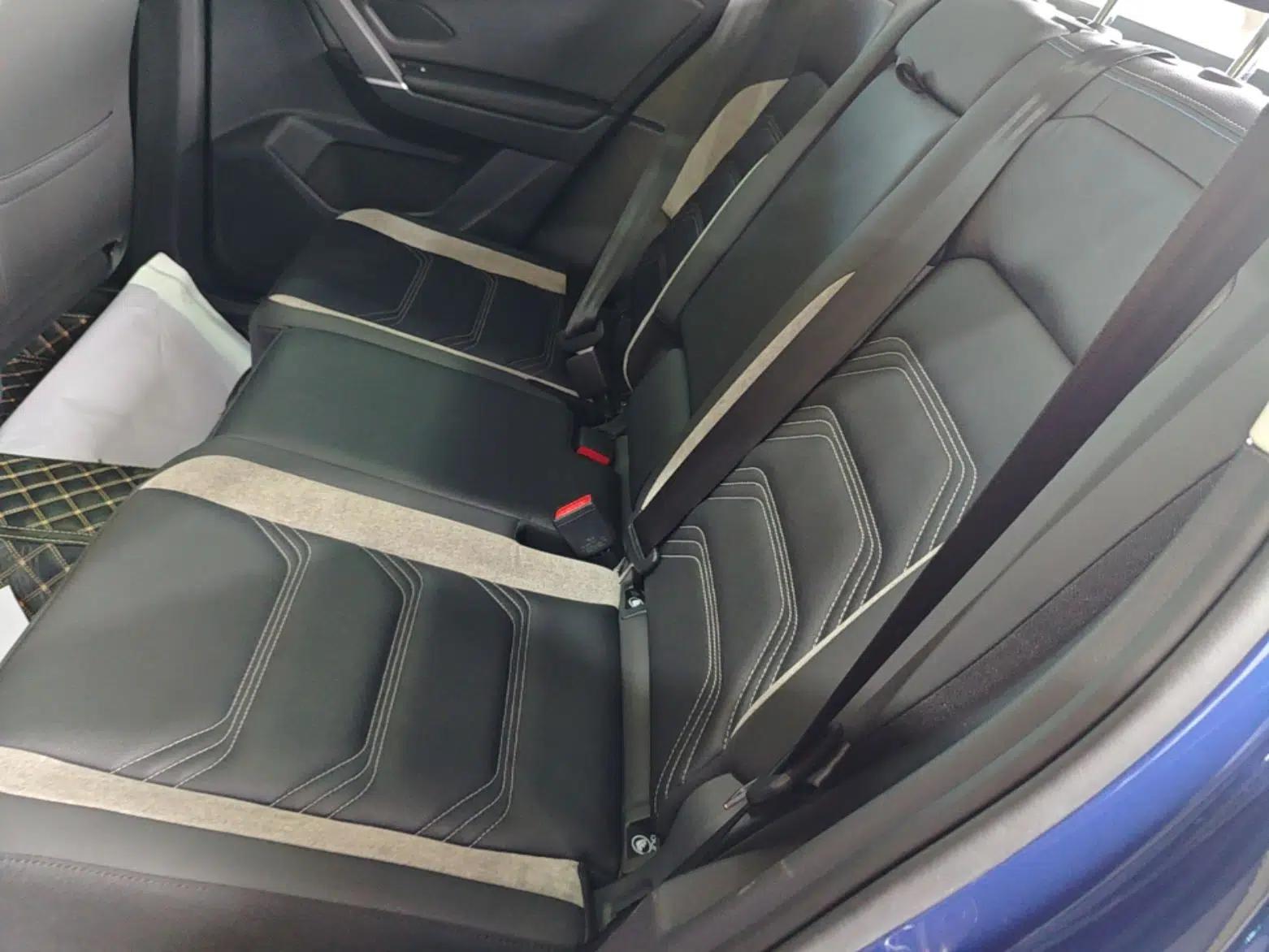 Volkswagen Tayron GTE Plug-in Hybrid 2020 1.4T Luxury Model — миниатюра 20