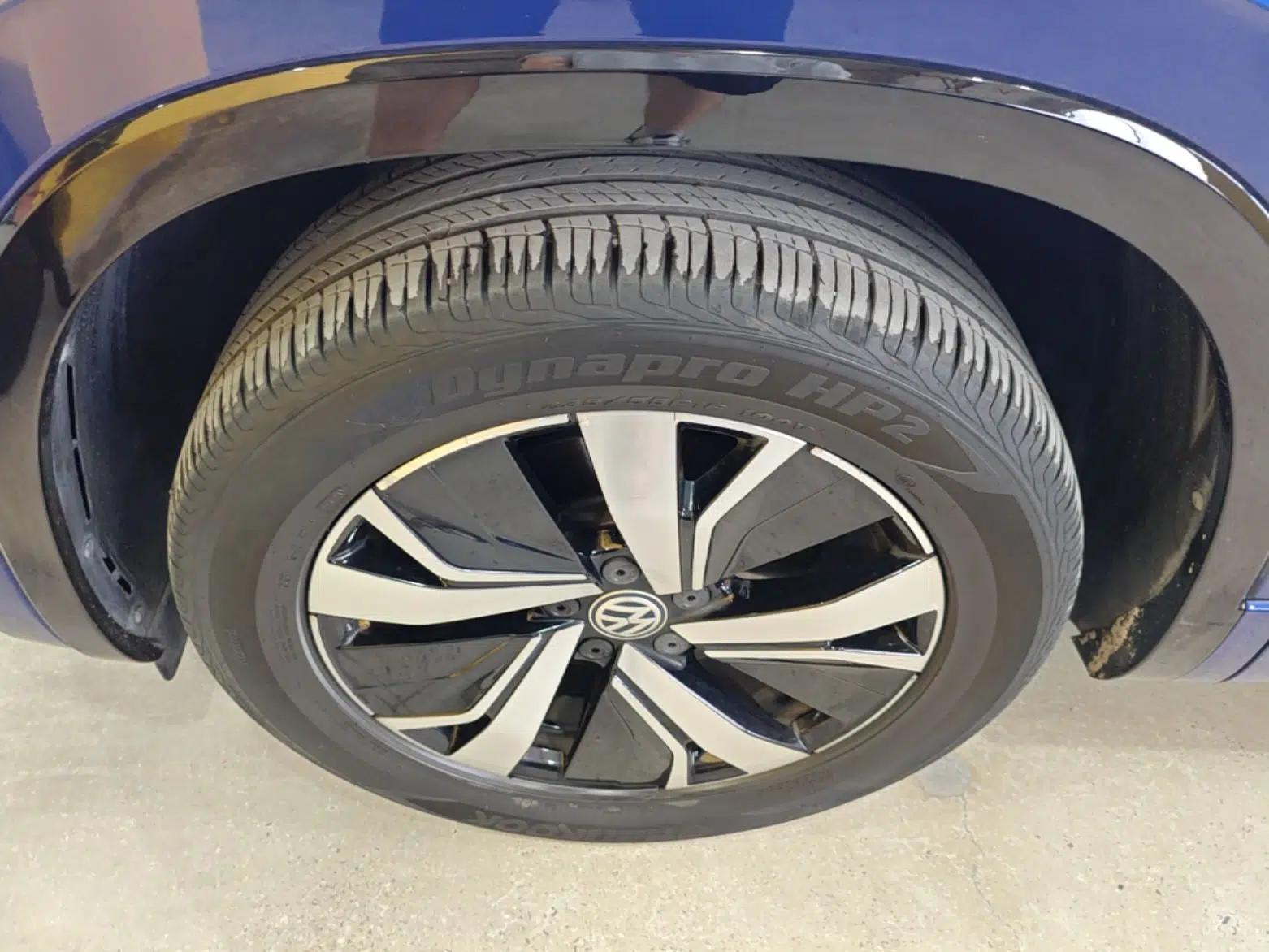 Volkswagen Tayron GTE Plug-in Hybrid 2020 1.4T Luxury Model — миниатюра 10
