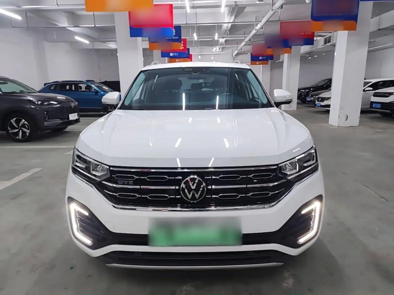 Volkswagen Tayron GTE Plug-in Hybrid 2020 1.4T Luxury Model — миниатюра 2