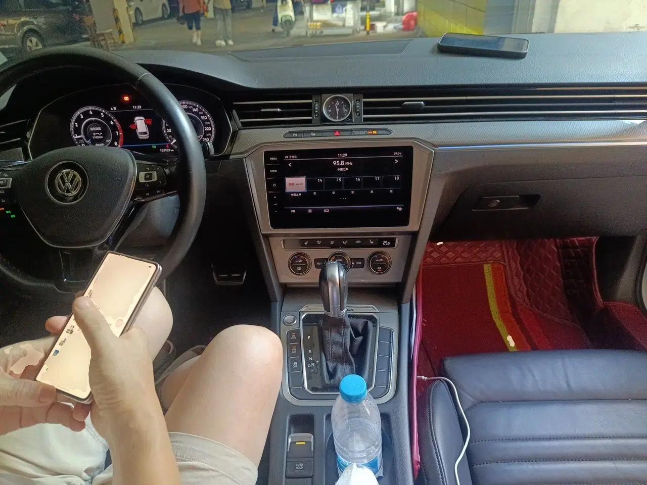 Volkswagen Variant 2017 380TSI Four-Wheel Drive Longitudinal Version — миниатюра 9