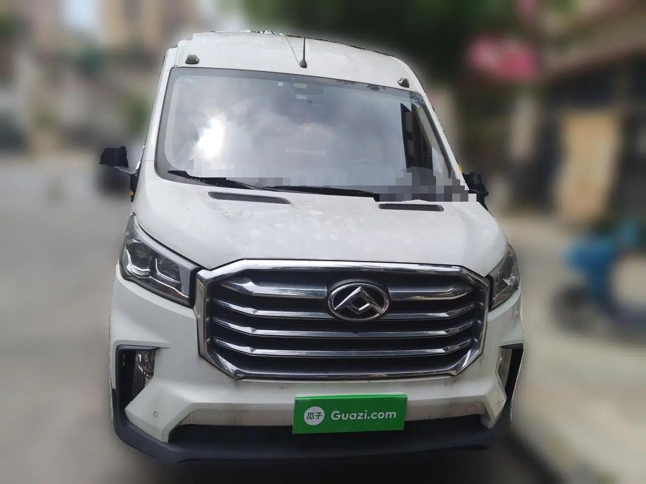SAIC MAXUS Xintu V90 2019 2.0T Automatic ZhiDa Rear-Drive Dual-Tire Extended Wheelbase High-Roof 9-Seater — миниатюра 2