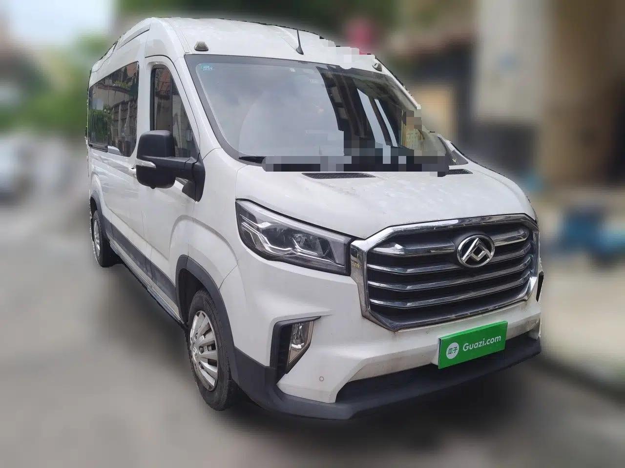 SAIC MAXUS Xintu V90 2019 2.0T Automatic ZhiDa Rear-Drive Dual-Tire Extended Wheelbase High-Roof 9-Seater — миниатюра 3