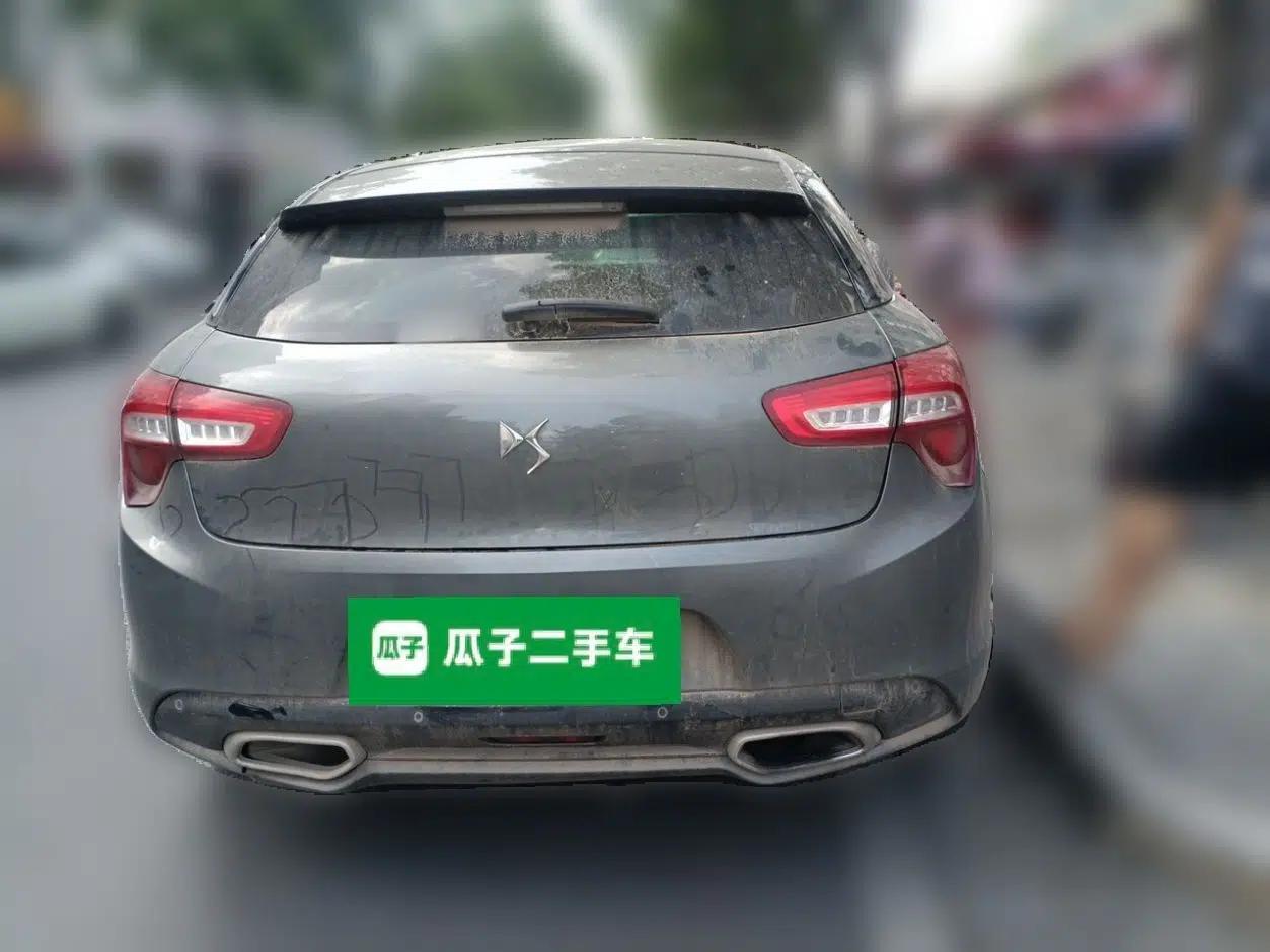 DS 5 2014 1.6T Luxury Edition THP160 — миниатюра 5