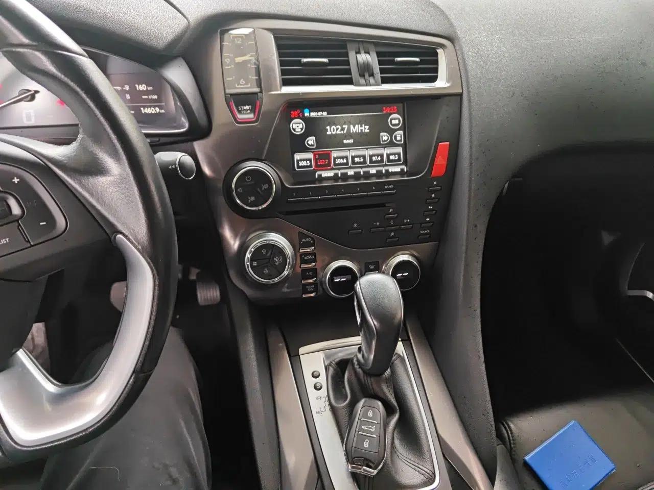 DS 5 2014 1.6T Luxury Edition THP160 — миниатюра 13