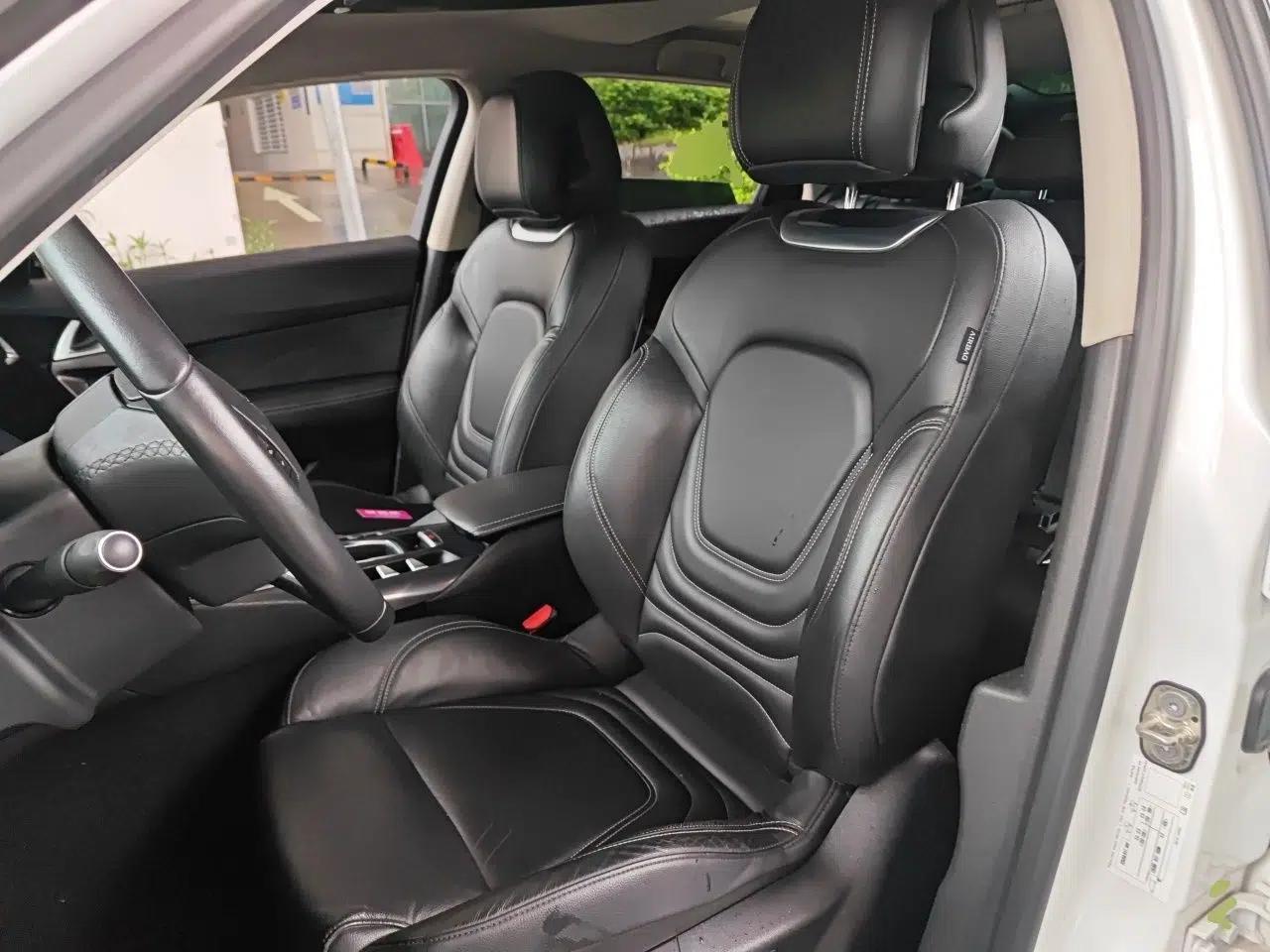 DS 5 2014 1.6T Luxury Edition THP160 — миниатюра 15