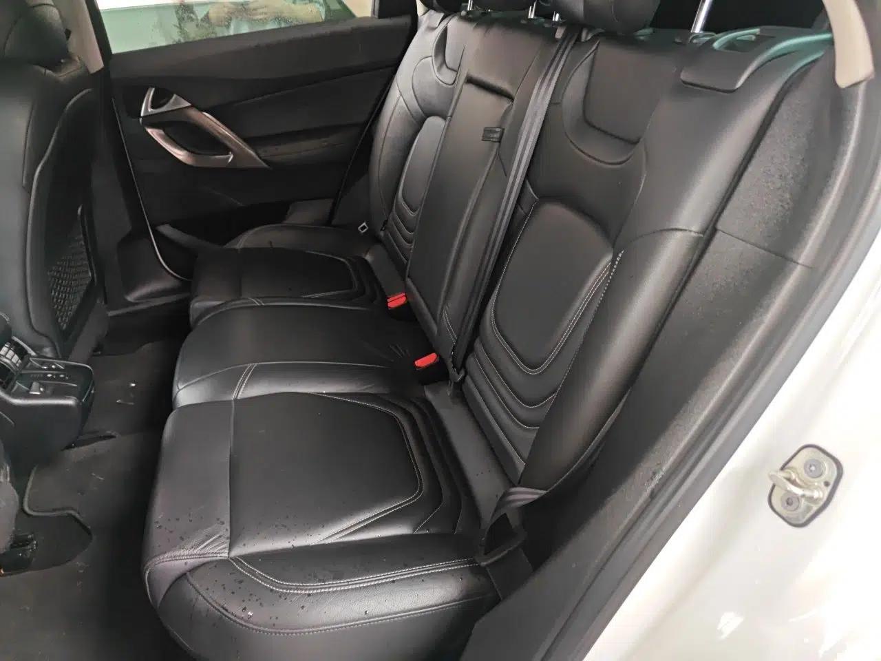 DS 5 2014 1.6T Luxury Edition THP160 — миниатюра 17