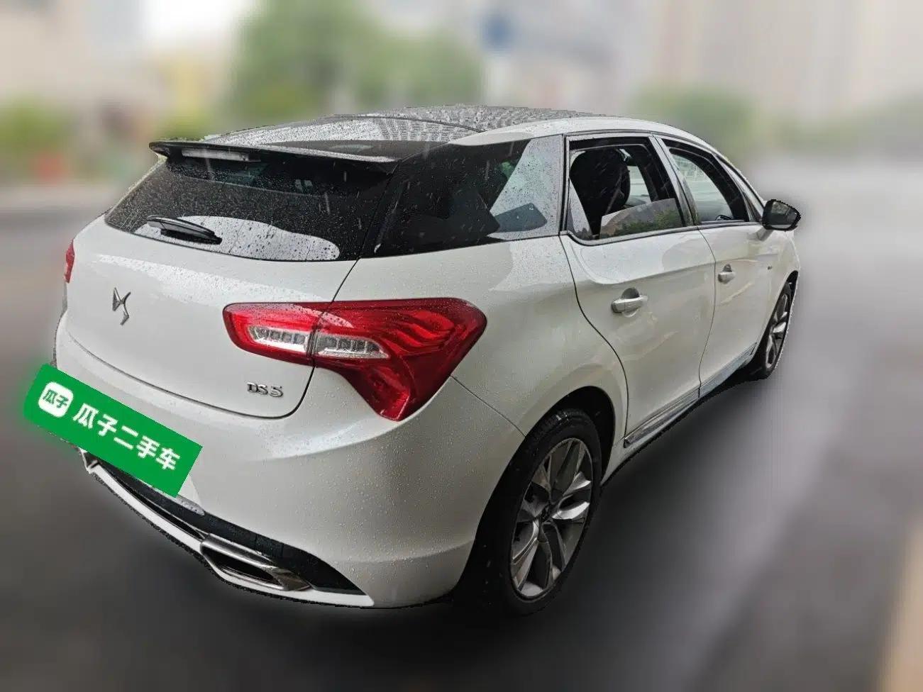 DS 5 2014 1.6T Luxury Edition THP160 — миниатюра 6