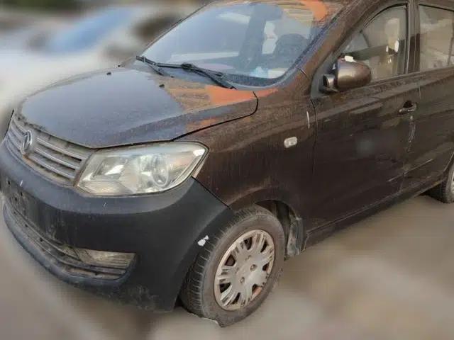 Dongfeng Fengon 330 2014 1.5L Manual Utility Version DK15