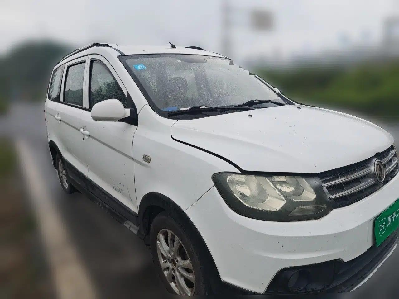 Dongfeng Fengon 360 2015 1.5L Manual Comfort 7-Seater National Emission Standard V — миниатюра 3