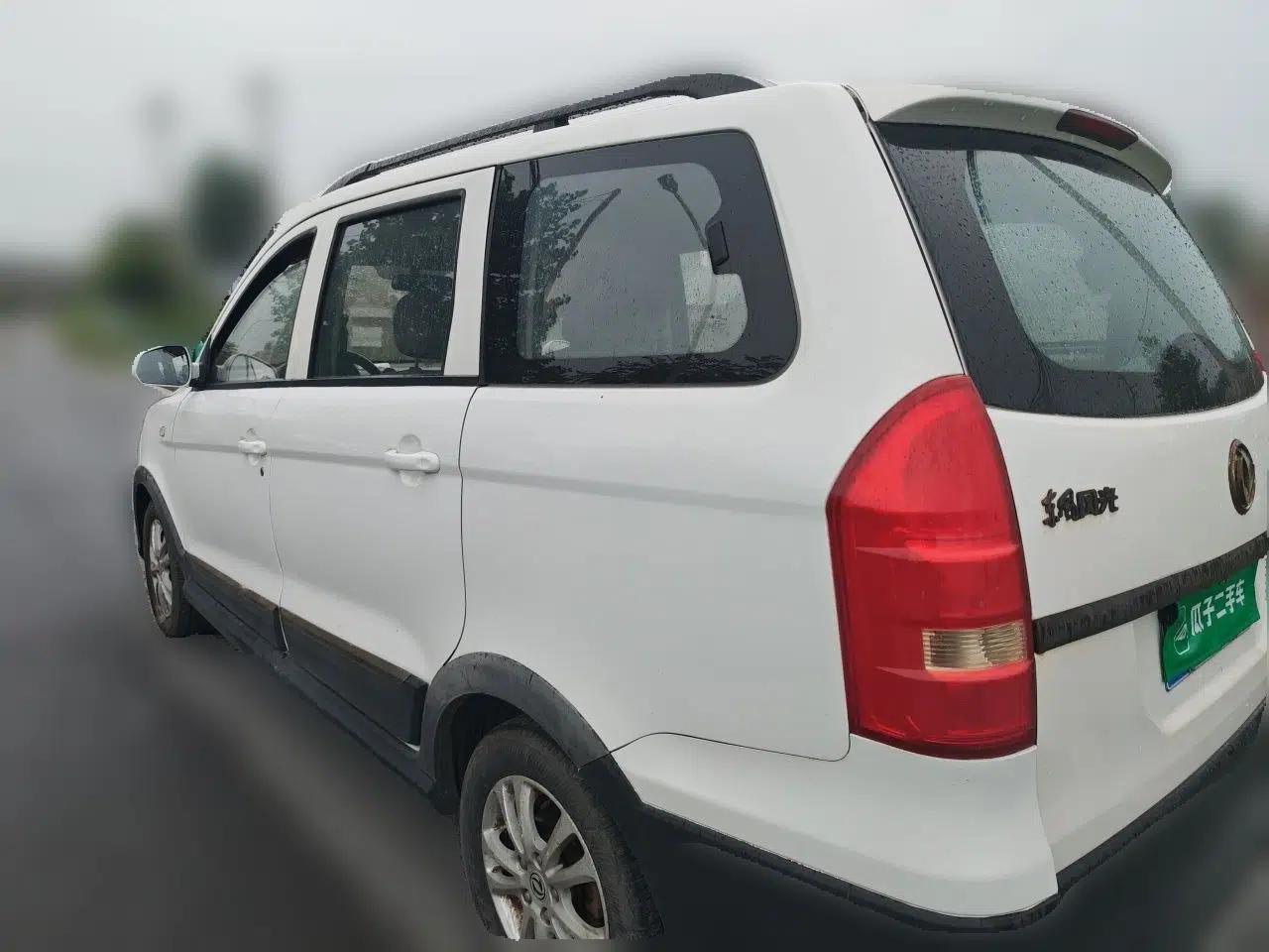 Dongfeng Fengon 360 2015 1.5L Manual Comfort 7-Seater National Emission Standard V — миниатюра 4