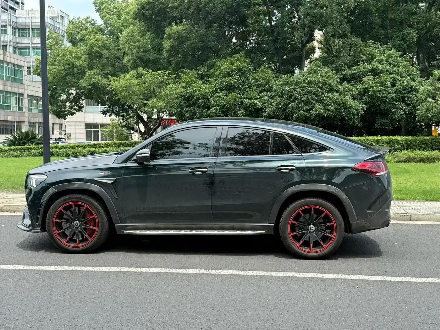 Mercedes-Benz GLE Coupe AMG 2020 Model AMG GLE 53 4MATIC+ Coupe SUV — миниатюра 7