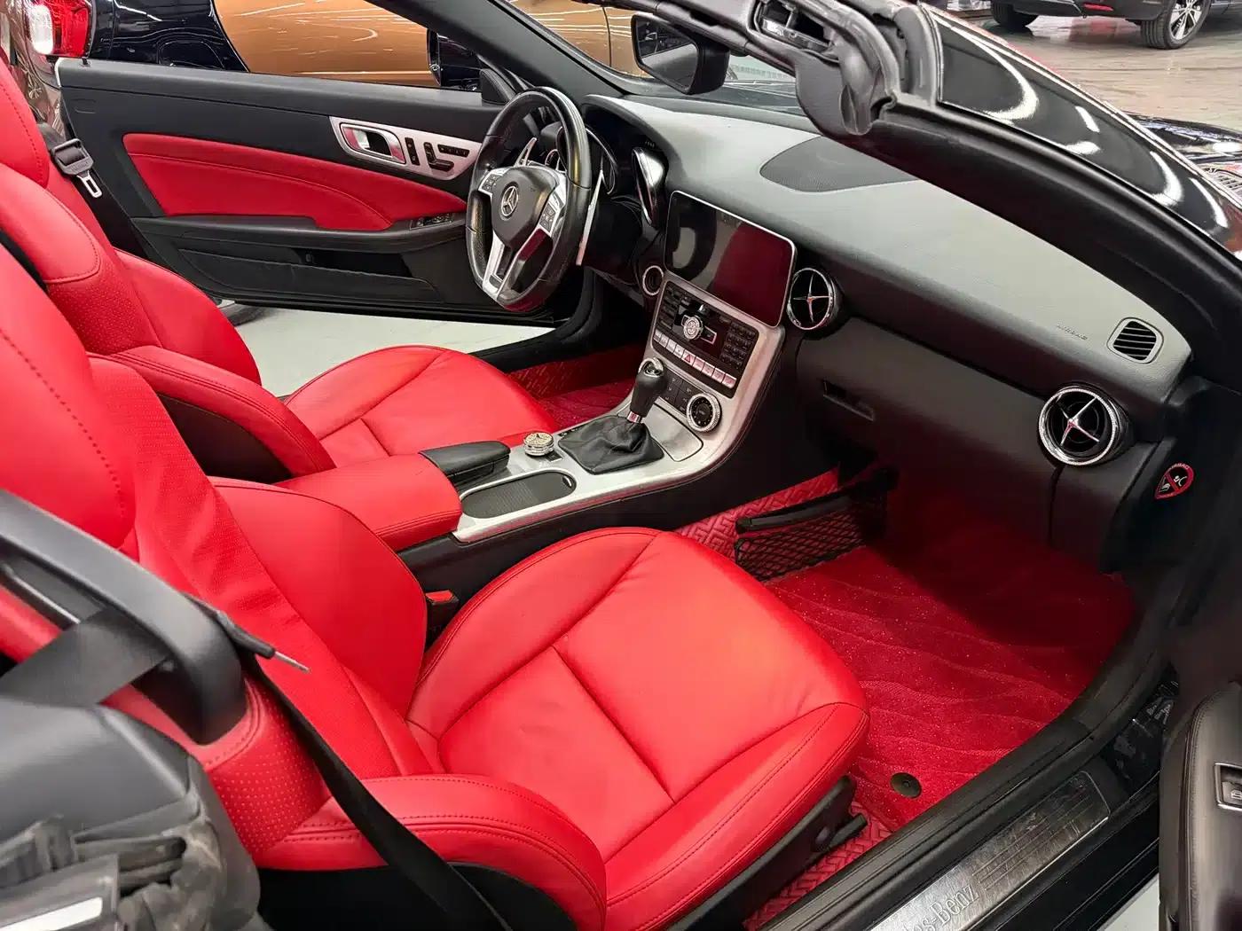 Mercedes-Benz SLK-Class 2011 SLK 200 Fashion Edition — миниатюра 5