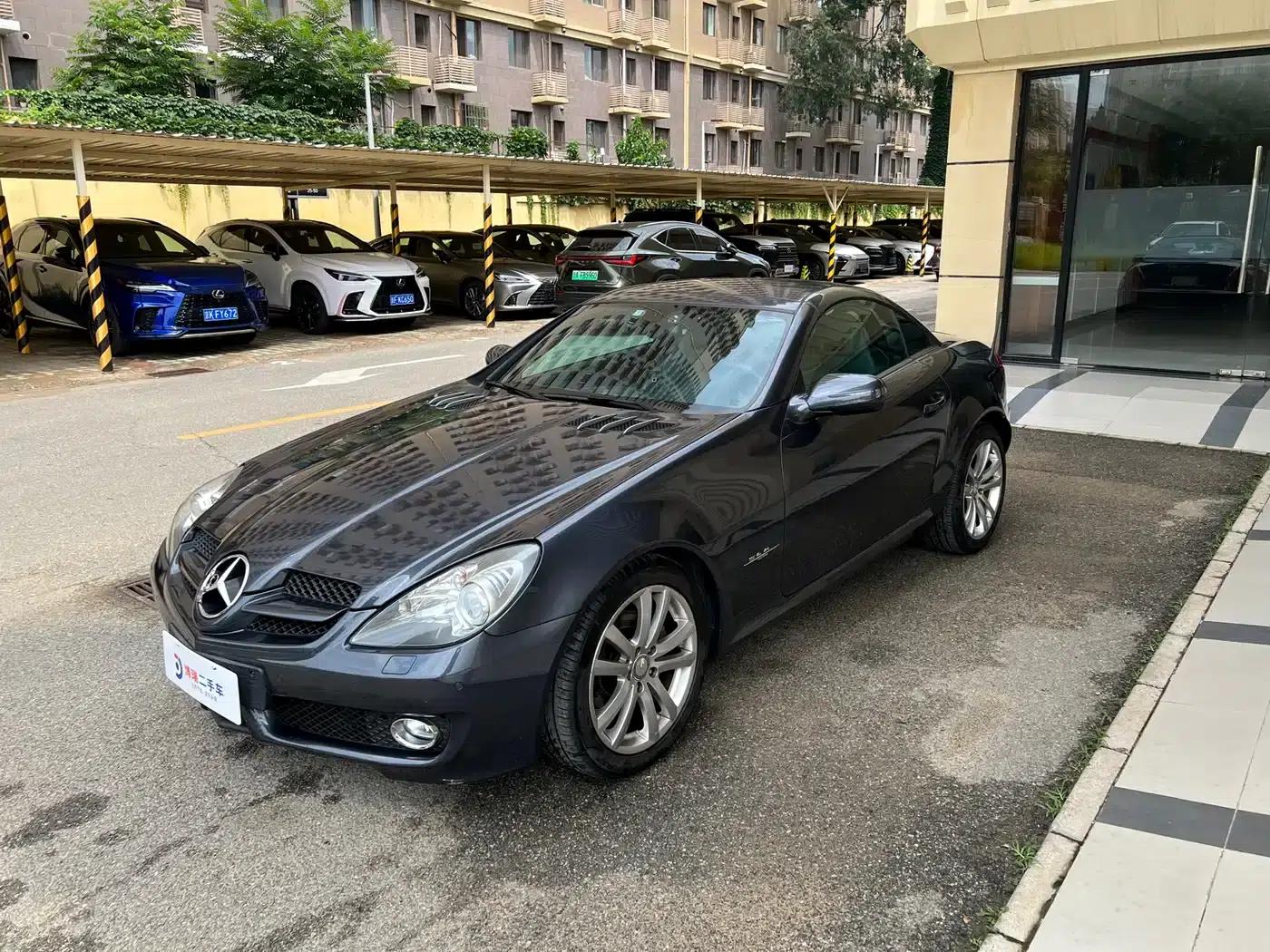 Mercedes-Benz SLK-Class 2010 SLK 200K — миниатюра 2