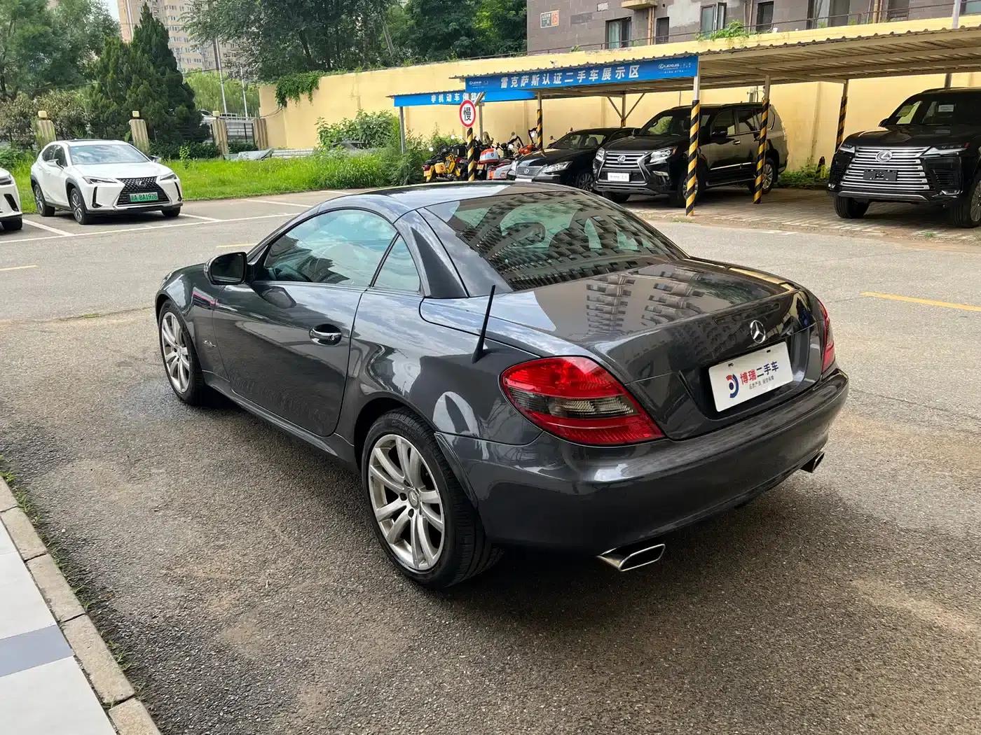 Mercedes-Benz SLK-Class 2010 SLK 200K — миниатюра 7