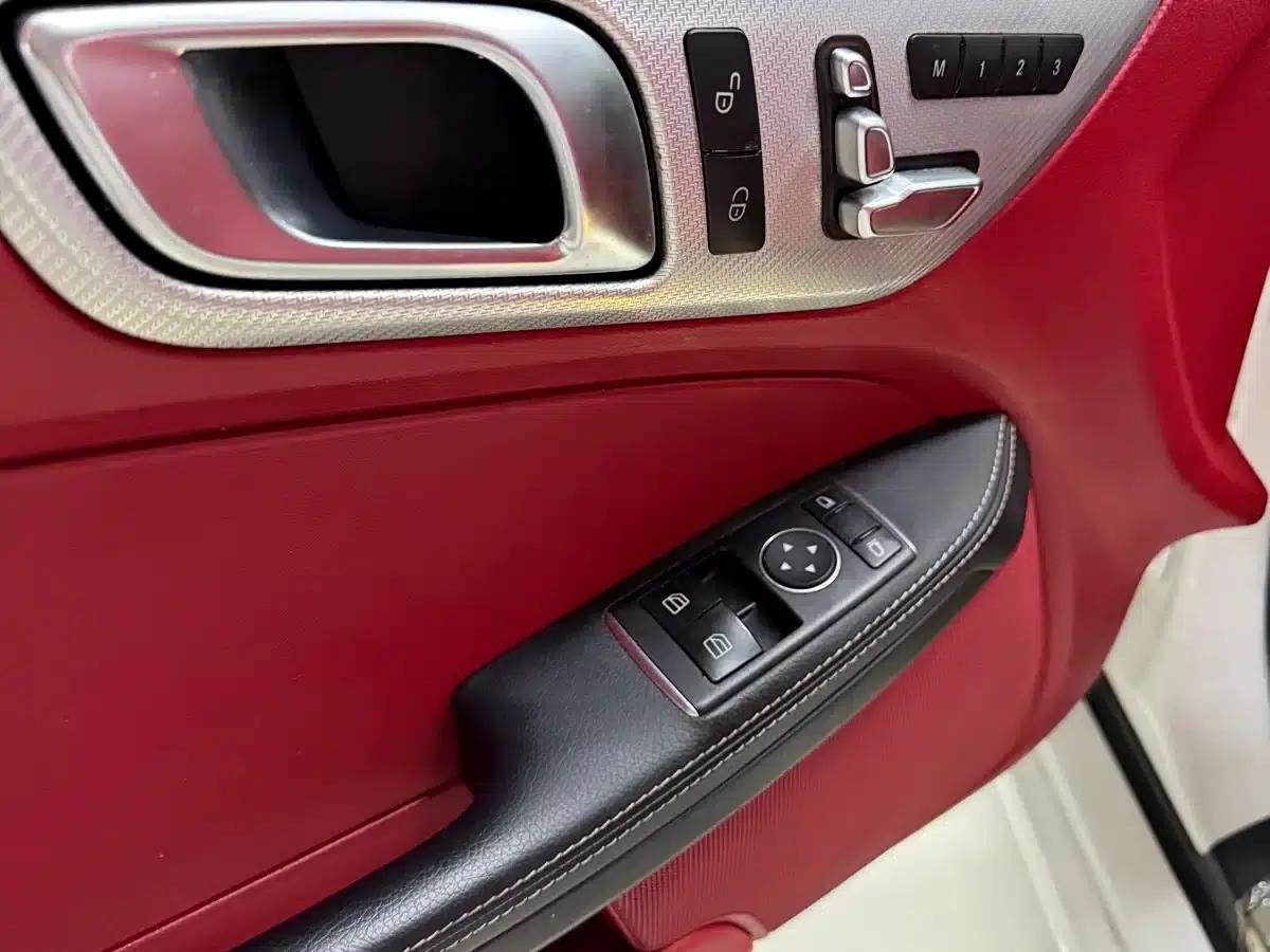 Mercedes-Benz SLC 2018 SLC 260 Dynamic — миниатюра 4