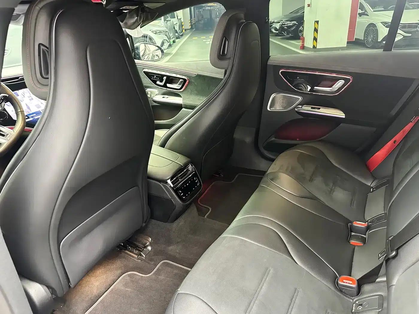 2023 Mercedes-Benz EQE AMG 53 4MATIC+ — миниатюра 16