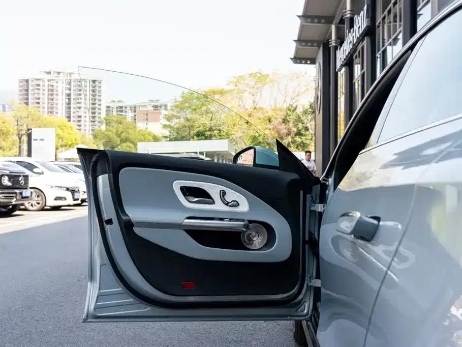 Mercedes-Benz CLA PHEV 2025 300L Extended Range Intelligent Edition — миниатюра 13