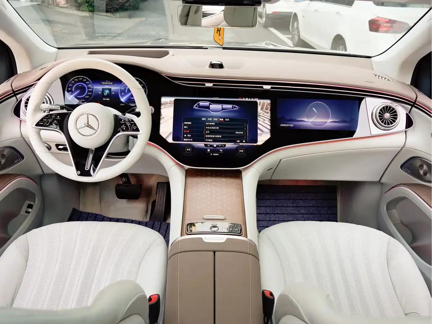 Mercedes-Benz EQS SUV 2023 450 4MATIC Luxury Edition — миниатюра 14