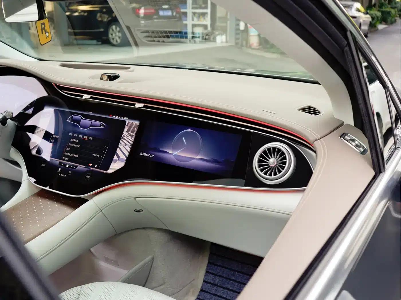 Mercedes-Benz EQS SUV 2023 450 4MATIC Luxury Edition — миниатюра 18