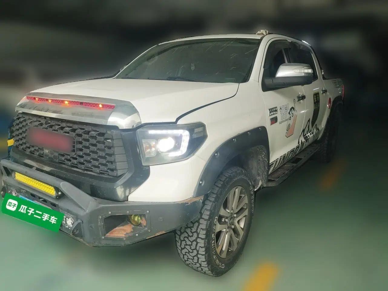Toyota Tundra Parallel import, 5.7, automatic — миниатюра 1