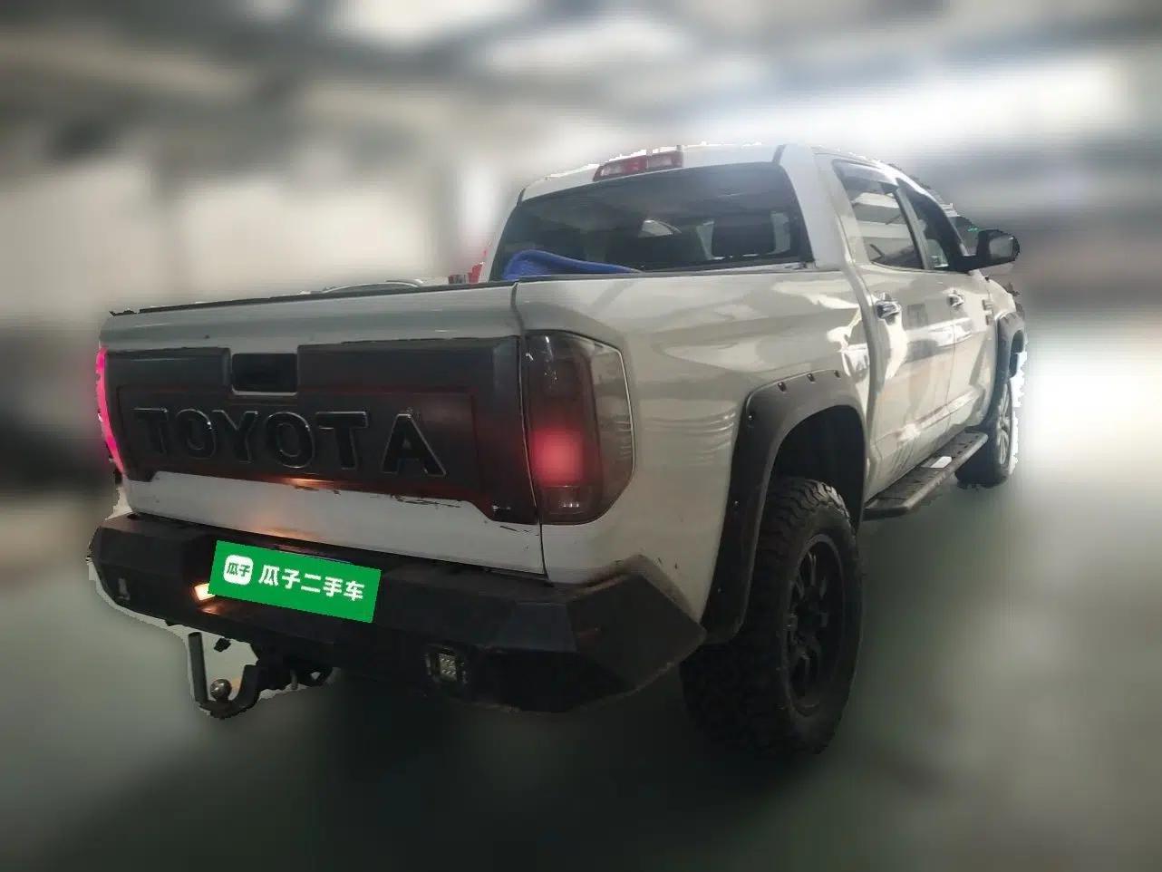 Toyota Tundra Parallel import, 5.7, automatic — миниатюра 6