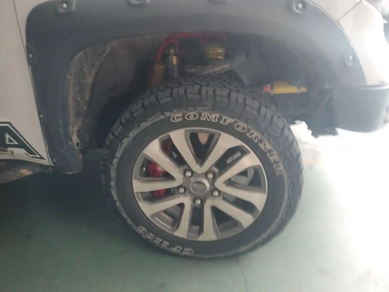 Toyota Tundra Parallel import, 5.7, automatic — миниатюра 8