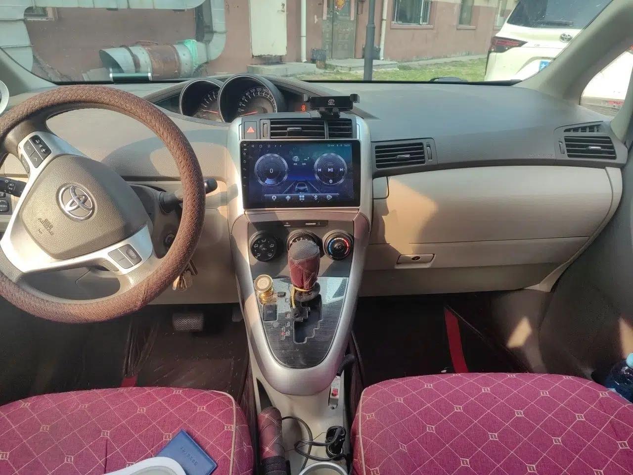 Toyota Verso 2015 180E CVT Crossover Edition — миниатюра 9
