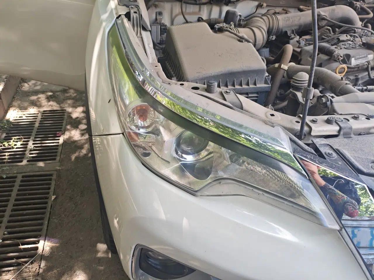 Toyota Fortuner Toyota Fortuner 2017, 2.7L, automatic transmission, 7 seats, gasoline (Middle East-spec parallel import) — миниатюра 7