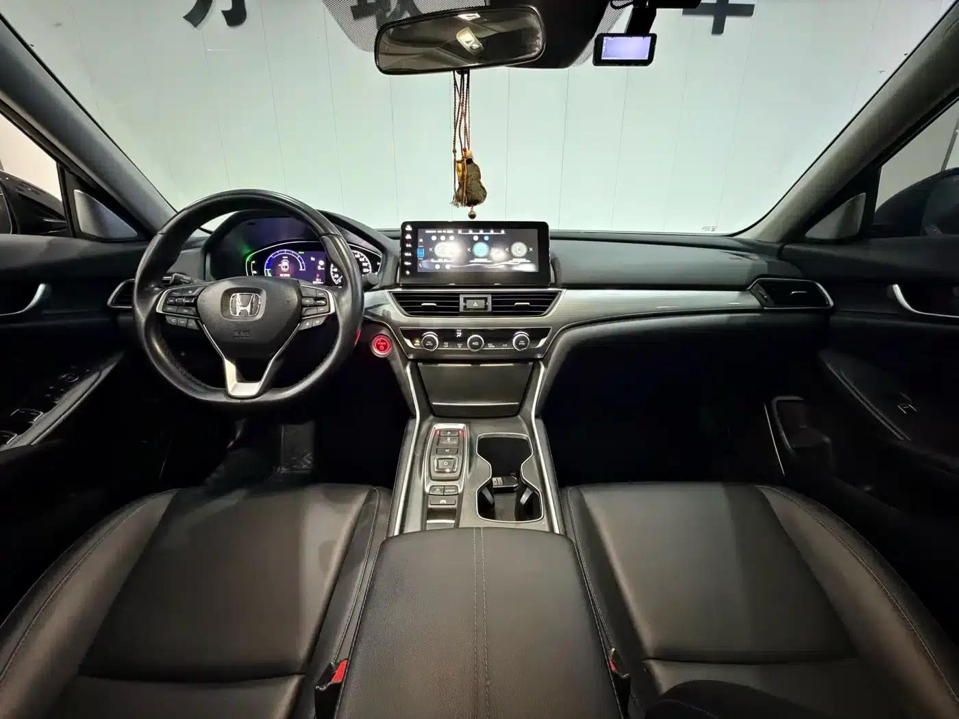 Accord PHEV 2023 2.0L e:PHEV Smart Edition — миниатюра 6