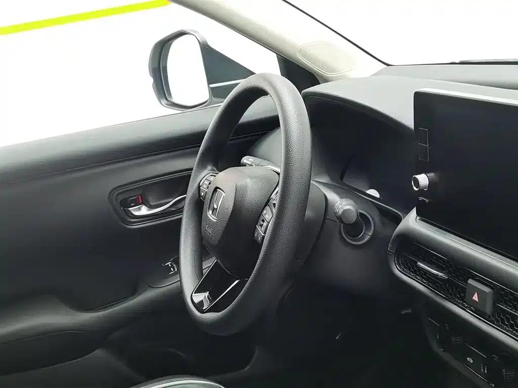 Honda HR-V 2023 240TURBO Sporty Edition — миниатюра 22