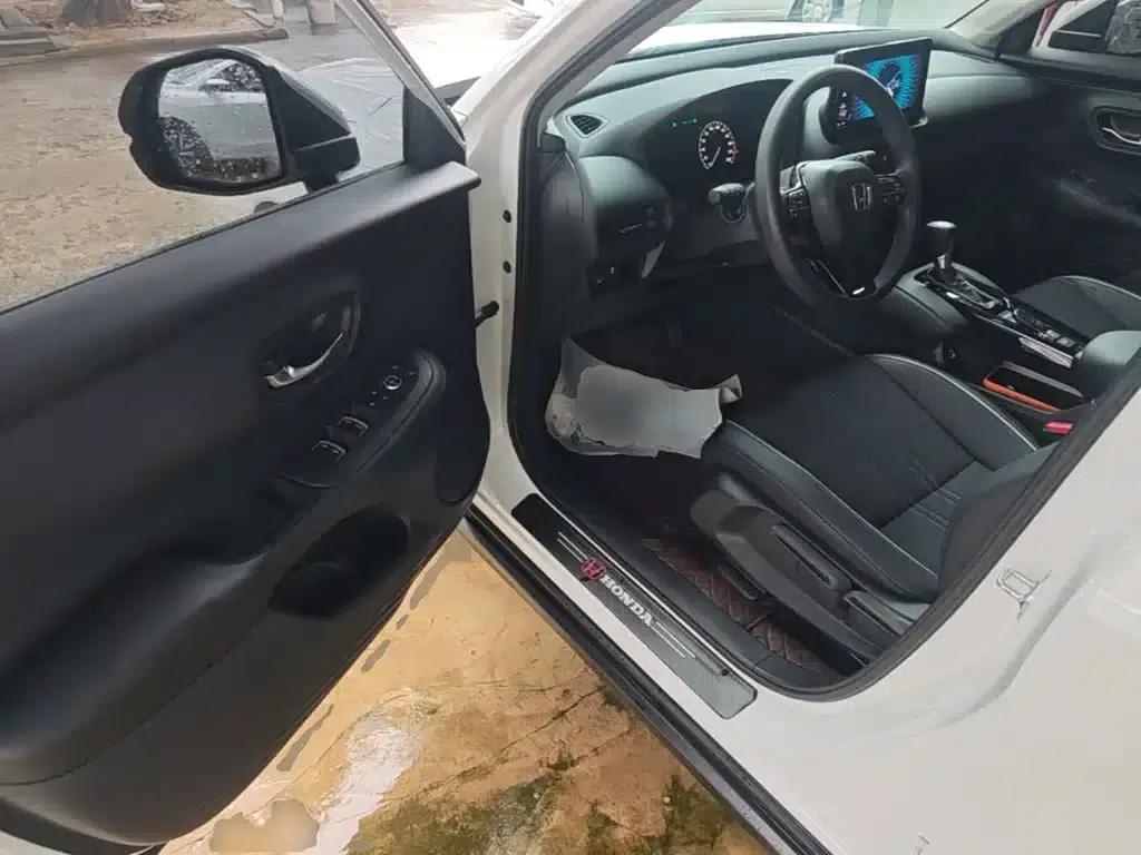 Honda HR-V 2023 240TURBO Sporty Edition — миниатюра 16